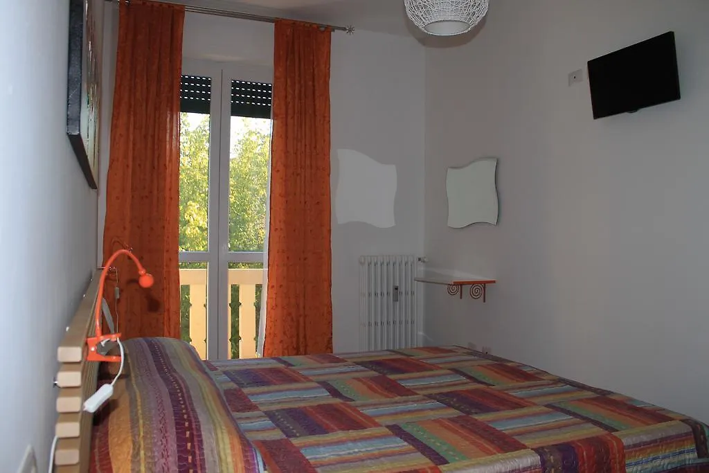 Vesta Apartment Milan 0*,  Italy